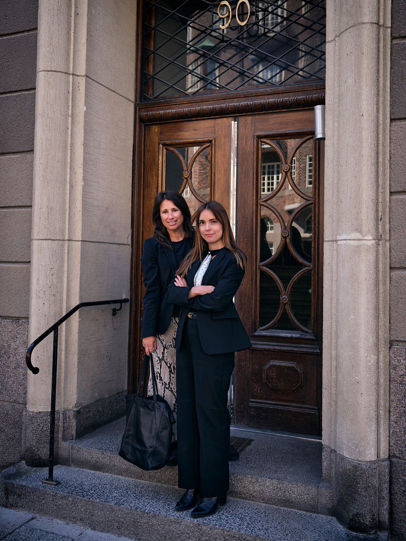 Advokat Monika och Hanna